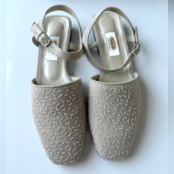 Talbots Shoes - NEW Vintage Talbots Champagne Pia Beaded Leather Vero Cucio Flats Women’s 8 Box
